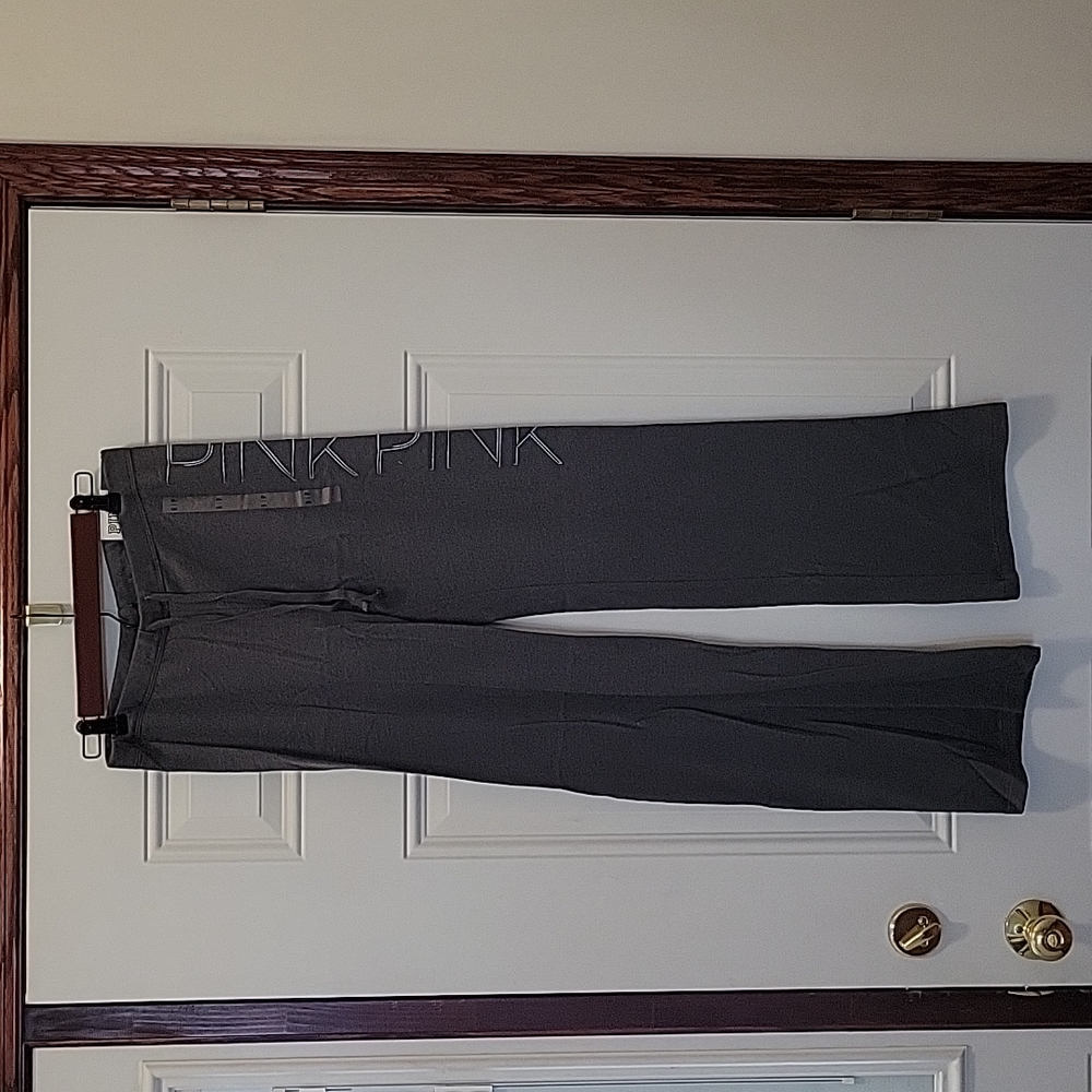NWT Victoria's Secret PINK Straight Leg Pant Small